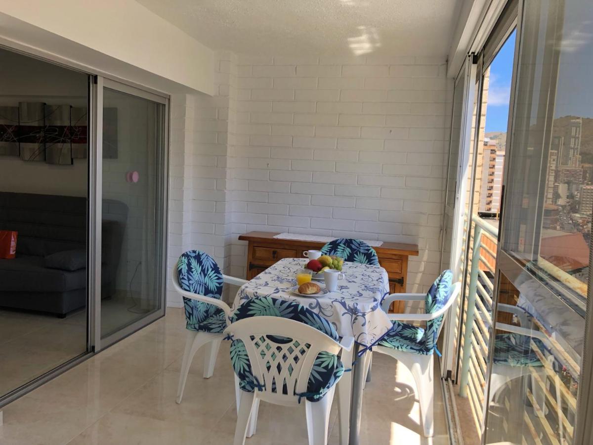 Holiday Apt Niza 10B Appartement Benidorm Buitenkant foto